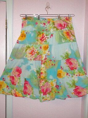 Vtg 80s Garden Floral Tiered Skirt Size XL Pull On Cotton Midi Cottagecore Boho